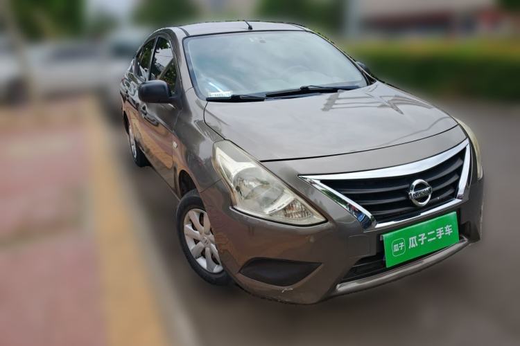 Used Nissan Sunny 2014 1.5XE Manual Comfort Edition Front Right 45 Deg
