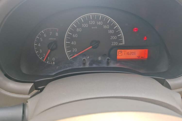 Used Nissan Sunny 2014 1.5XE CVT Elite Edition Instrument Cluster