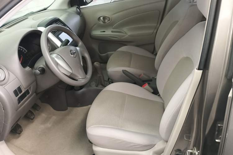 Used Nissan Sunny 2014 1.5XE Manual Comfort Edition Left Front Seat
