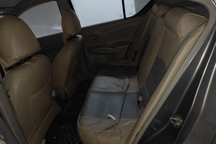 Used Nissan Sunny 2014 1.5XE Manual Comfort Edition Left Rear Seat