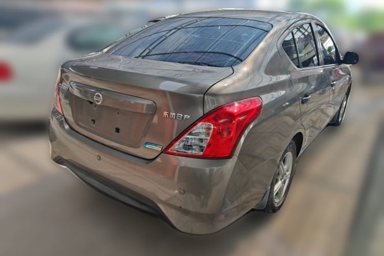Used Nissan Sunny 2014 1.5XE CVT Elite Edition Rear Right 45 Deg