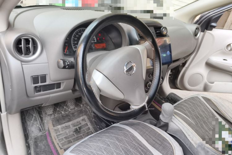 Used Nissan Sunny 2014 1.5XE Manual Comfort Edition Steering Wheel