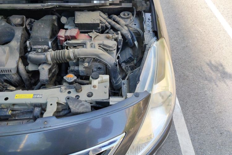 Used Nissan Sunny 2014 1.5XL CVT Luxury Edition Engine Bay Left