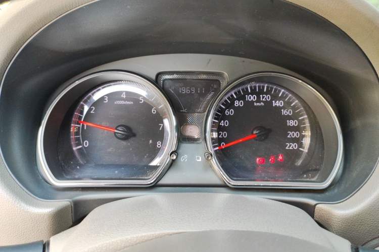 Used Nissan Sunny 2014 1.5XL CVT Luxury Edition Instrument Cluster