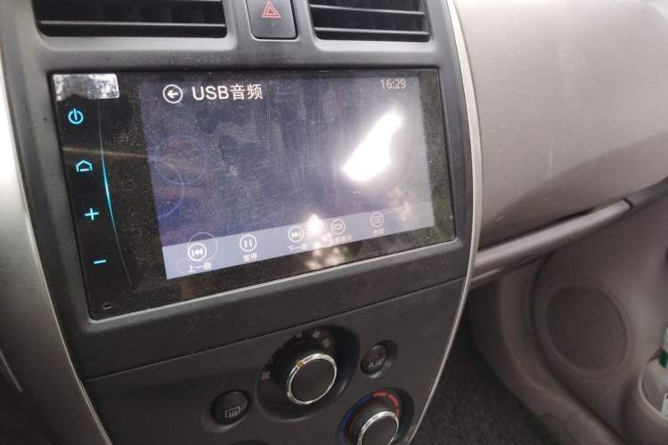 Used Nissan Sunny 2014 1.5XE Manual Comfort Edition Audio And AC Panel