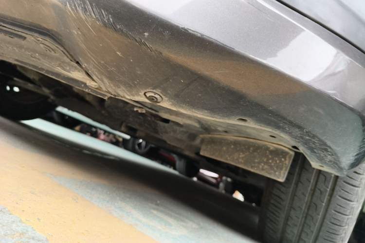 Used Nissan Sunny 2014 1.5XE CVT Elite Edition Chassis Front Left