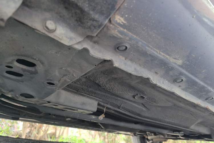 Used Nissan Sunny 2014 1.5XE Manual Comfort Edition Chassis Front Left