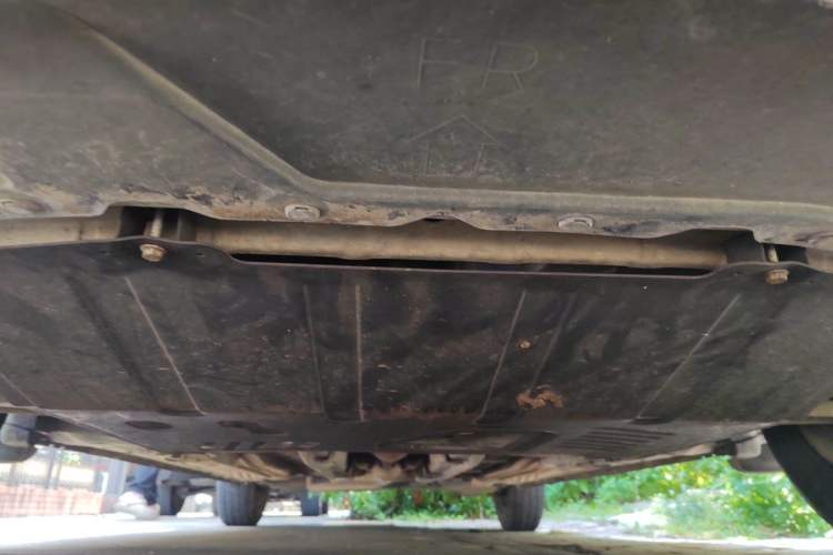 Used Nissan Sunny 2014 1.5XE Manual Comfort Edition Chassis Front