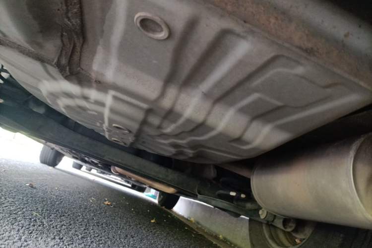 Used Nissan Sunny 2014 1.5XE Manual Elite Edition Chassis Rear