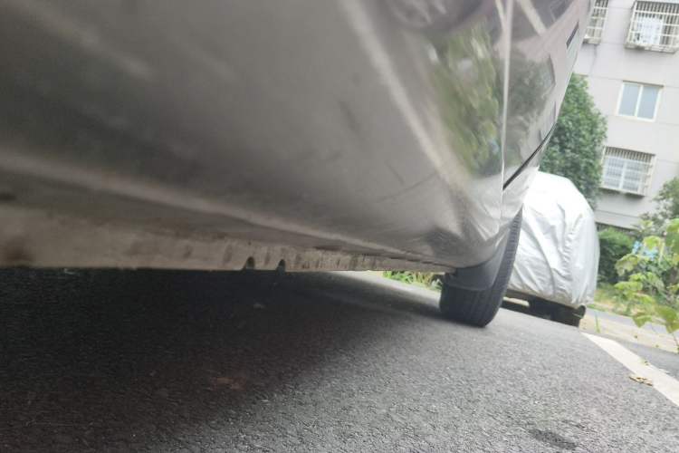 Used Nissan Sunny 2014 1.5XE Manual Elite Edition Chassis Rear Right
