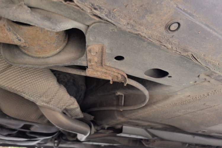 Used Nissan Sunny 2014 1.5XE Manual Comfort Edition Chassis Rear Right