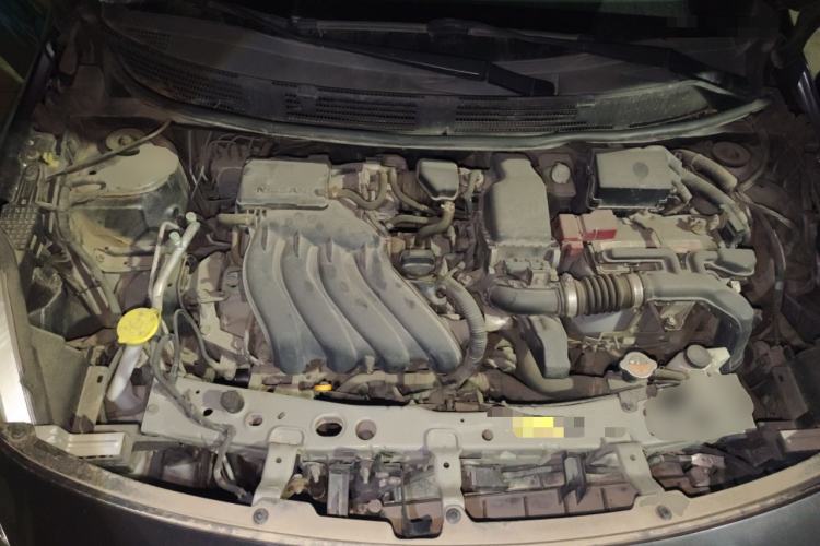 Used Nissan Sunny 2014 1.5XE Manual Comfort Edition Engine Bay