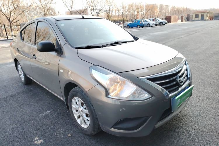 Used Nissan Sunny 2014 1.5XE Manual Elite Edition Exterior 1