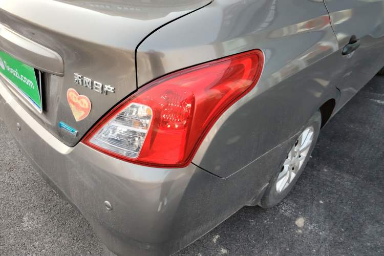 Used Nissan Sunny 2014 1.5XE Manual Elite Edition Exterior 3