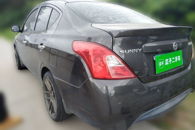 Used Nissan Sunny 2014 1.5XE Manual Comfort Edition Exterior 3