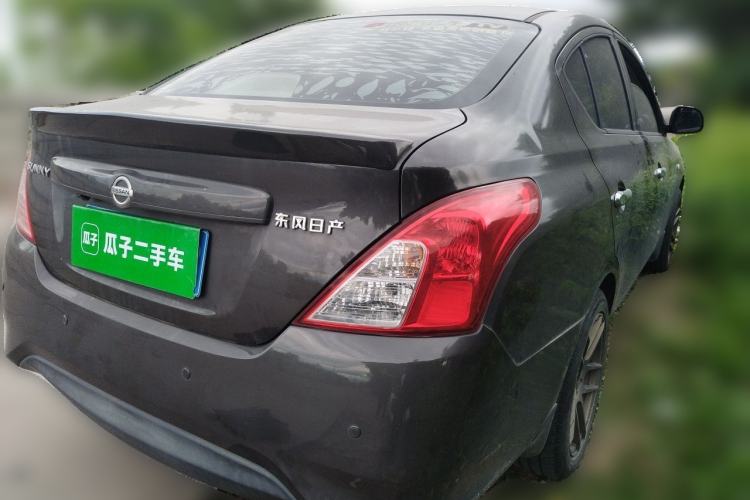 Used Nissan Sunny 2014 1.5XE Manual Comfort Edition Exterior 5