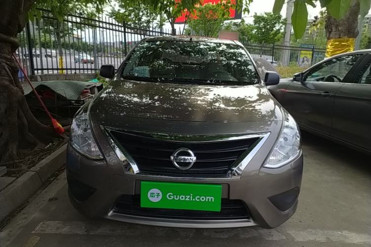 Used Nissan Sunny 2014 1.5XE Manual Elite Edition Front