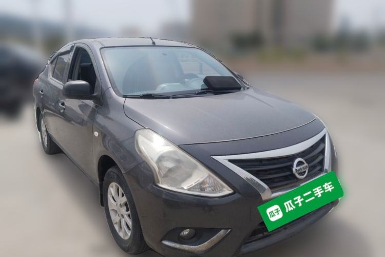 Used Nissan Sunny 2014 1.5XE Manual Elite Edition Front Right 45 Deg