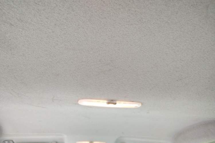 Used Nissan Sunny 2014 1.5XE Manual Comfort Edition Headliner