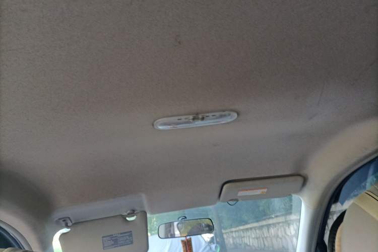 Used Nissan Sunny 2014 1.5XE Manual Elite Edition Headliner