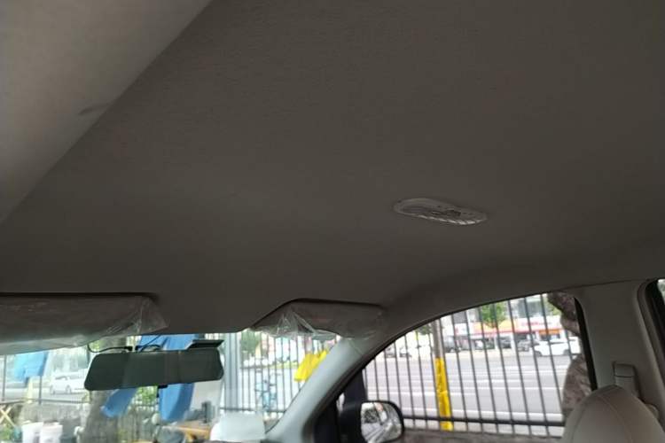 Used Nissan Sunny 2014 1.5XE Manual Elite Edition Headliner