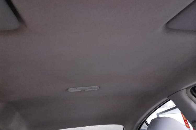 Used Nissan Sunny 2014 1.5XE Manual Comfort Edition Headliner
