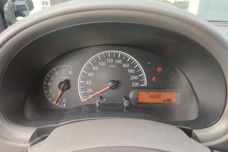 Used Nissan Sunny 2014 1.5XE Manual Elite Edition Instrument Cluster