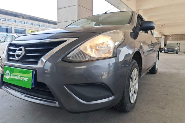 Used Nissan Sunny 2014 1.5XE CVT Elite Edition Left Front Headlight