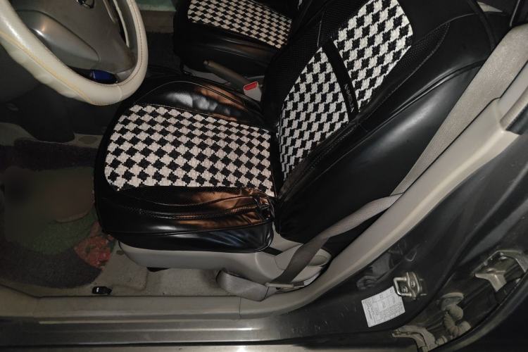Used Nissan Sunny 2014 1.5XE CVT Comfort Edition Left Front Seat