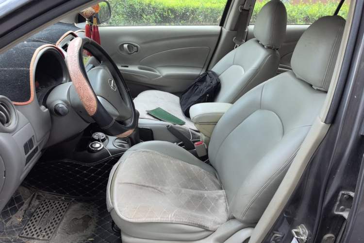 Used Nissan Sunny 2014 1.5XE Manual Comfort Edition Left Front Seat
