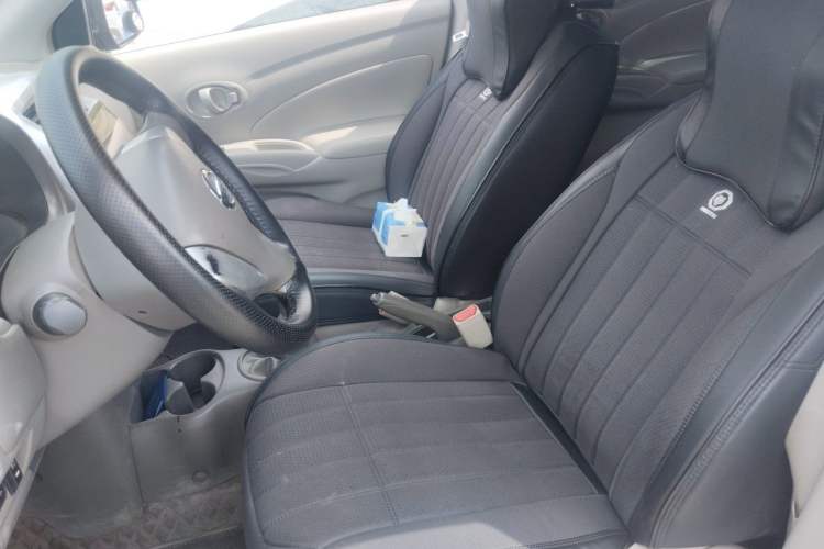 Used Nissan Sunny 2014 1.5XE Manual Elite Edition Left Front Seat