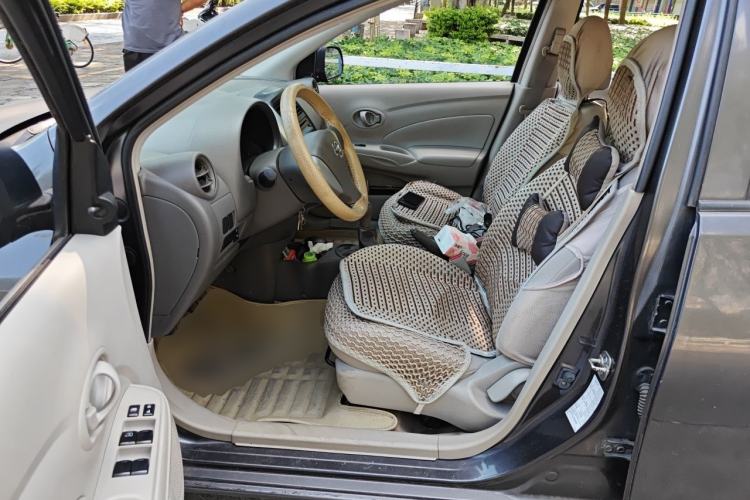 Used Nissan Sunny 2014 1.5XE Manual Comfort Edition Left Front Seat