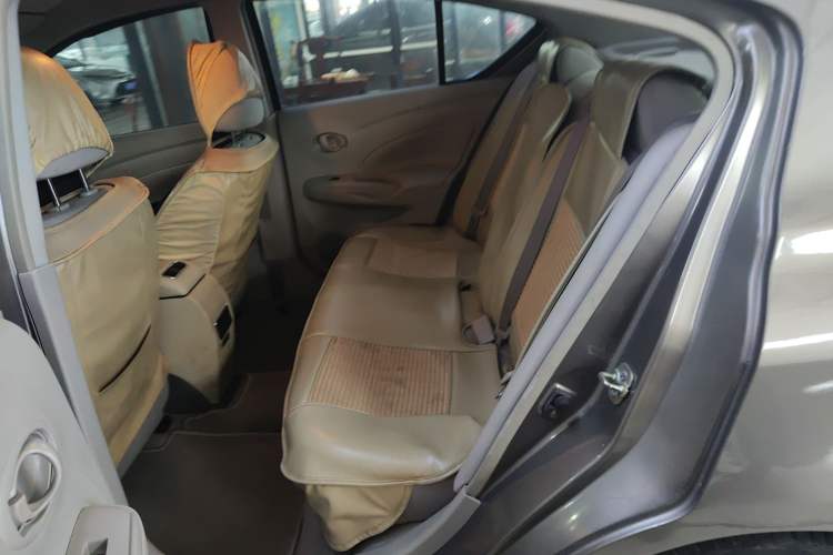 Used Nissan Sunny 2014 1.5XE CVT Elite Edition Left Rear Seat