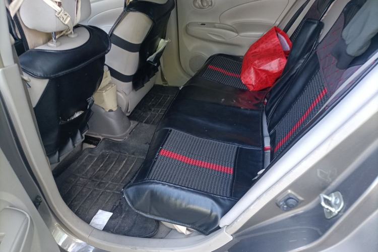 Used Nissan Sunny 2014 1.5XE Manual Elite Edition Left Rear Seat