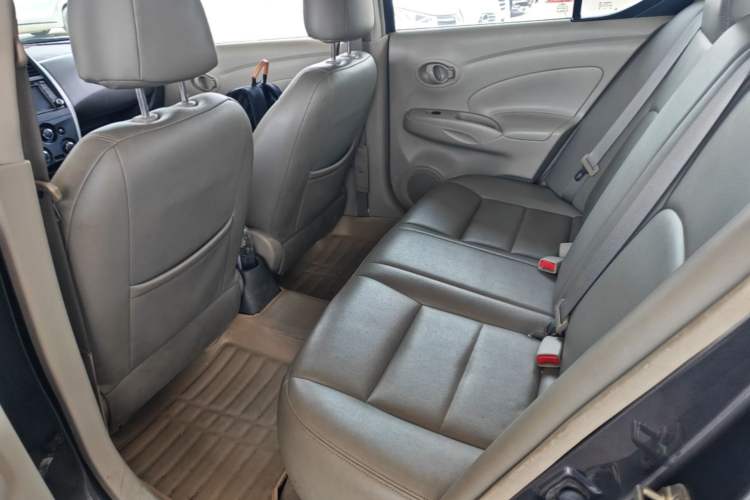 Used Nissan Sunny 2014 1.5XE CVT Elite Edition Left Rear Seat