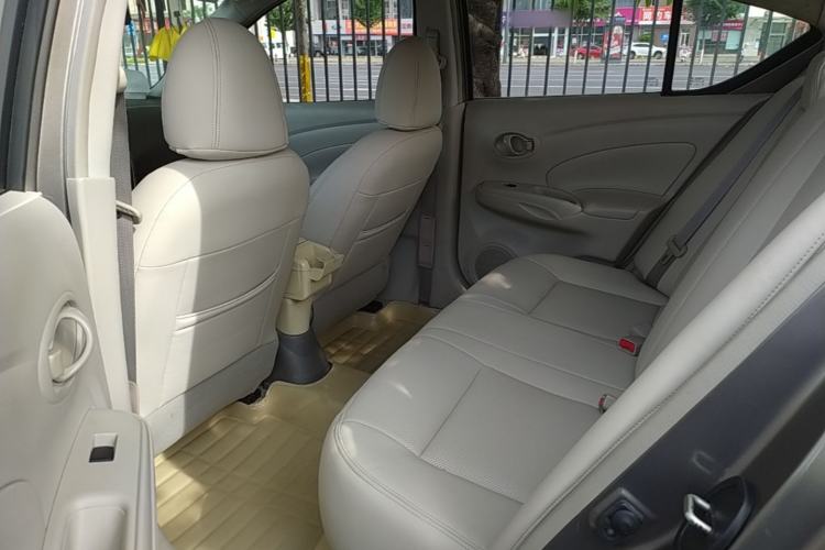 Used Nissan Sunny 2014 1.5XE Manual Elite Edition Left Rear Seat