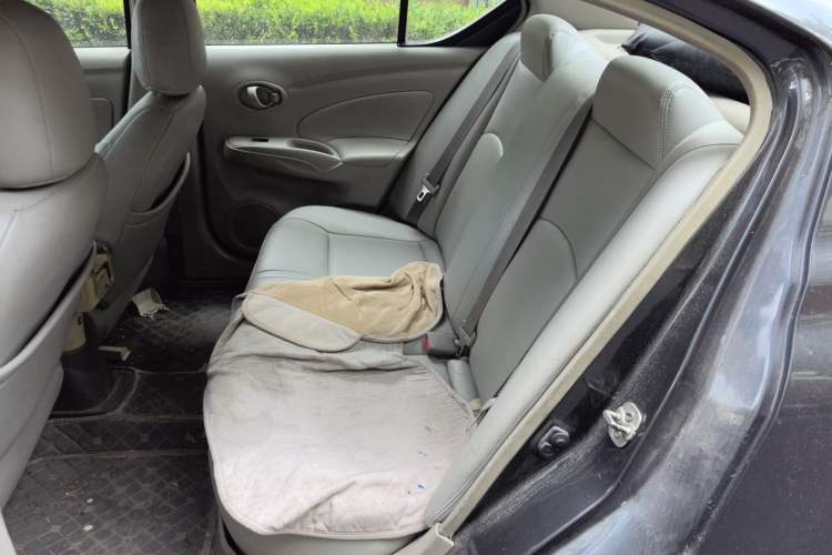Used Nissan Sunny 2014 1.5XE Manual Comfort Edition Left Rear Seat