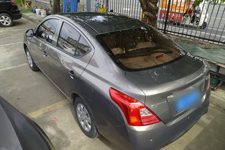 Used Nissan Sunny 2014 1.5XE Manual Elite Edition Rear Left 45 Deg