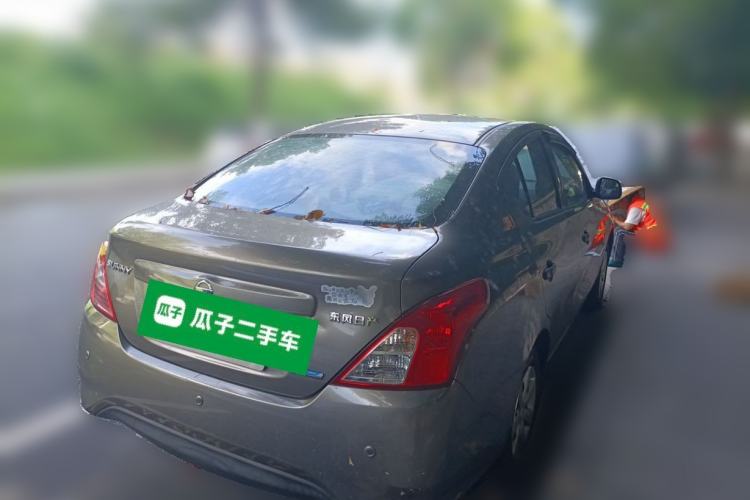 Used Nissan Sunny 2014 1.5XE Manual Elite Edition Rear Right 45 Deg
