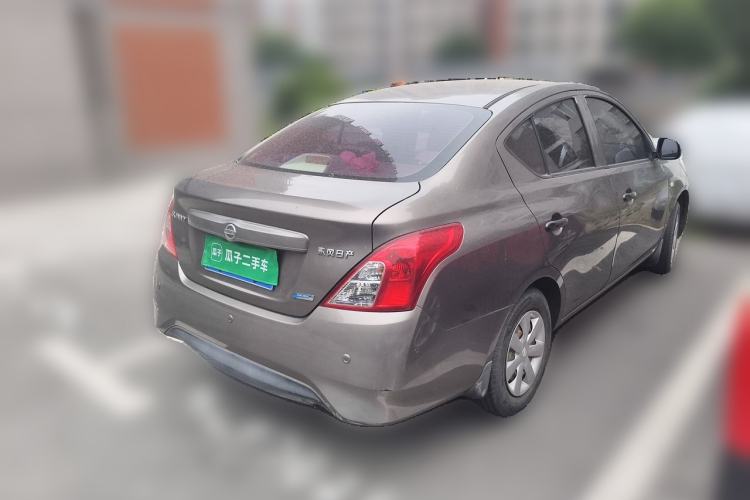 Used Nissan Sunny 2014 1.5XE Manual Elite Edition Rear Right 45 Deg