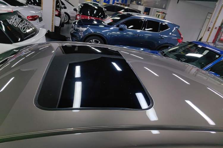 Used Nissan Sunny 2014 1.5XV CVT Prestige Edition Roof