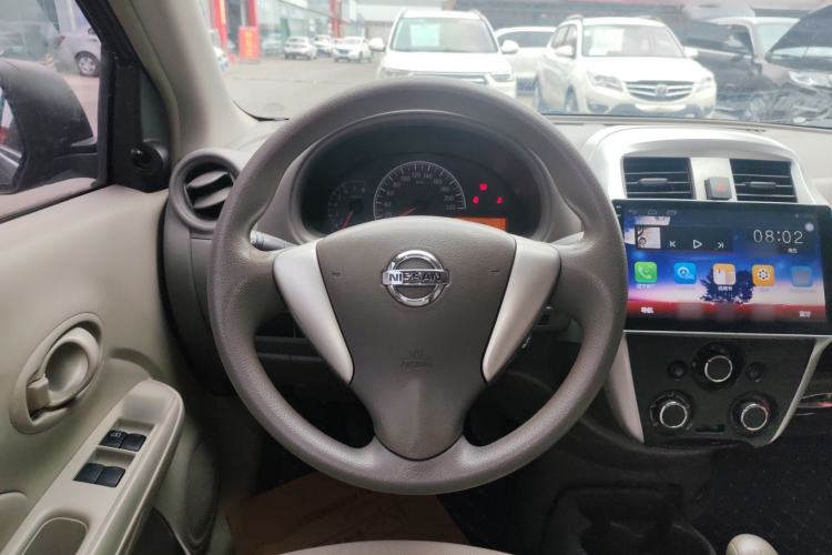 Used Nissan Sunny 2014 1.5XE Manual Comfort Edition Steering Wheel