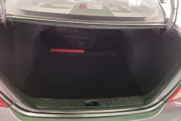 Used Nissan Sunny 2014 1.5XE CVT Elite Edition Trunk