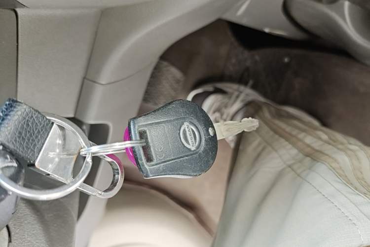 Used Nissan Sunny 2014 1.5XE CVT Comfort Edition Vehicle Key