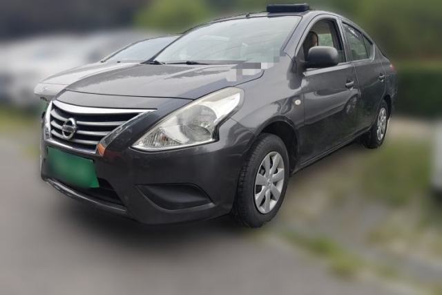 Ojetý Nissan Sunny 2014 1.5XE CVT Elite Edition