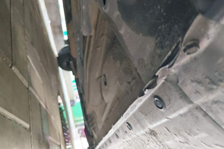Used Nissan Sunny 2014 1.5XE CVT Elite Edition Chassis Front Left