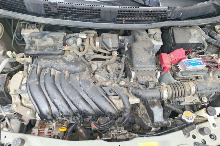 Used Nissan Sunny 2014 1.5XE CVT Elite Edition Engine Bay
