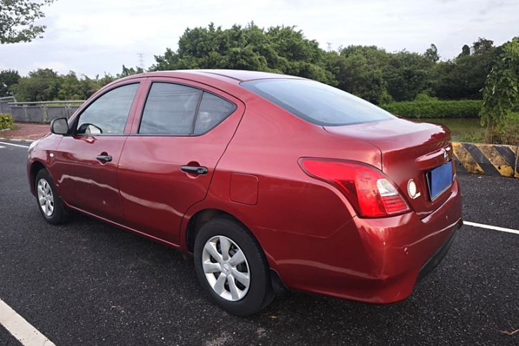 Used Nissan Sunny 2014 1.5XE CVT Elite Edition Exterior 3