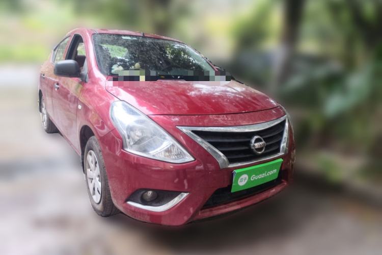 Used Nissan Sunny 2014 1.5XE Manual Elite Edition Front Right 45 Deg