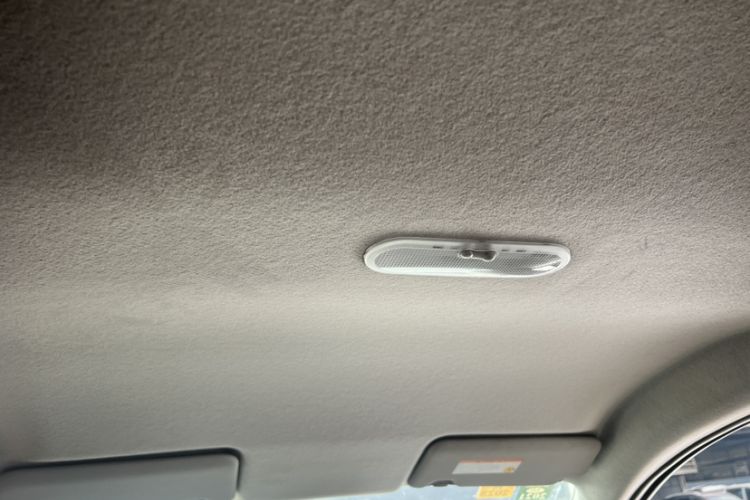 Used Nissan Sunny 2014 1.5XE CVT Elite Edition Interior 7